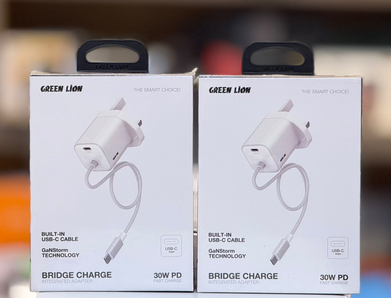GreenLion 30W Bridge Charge Integrated Gan Adapter