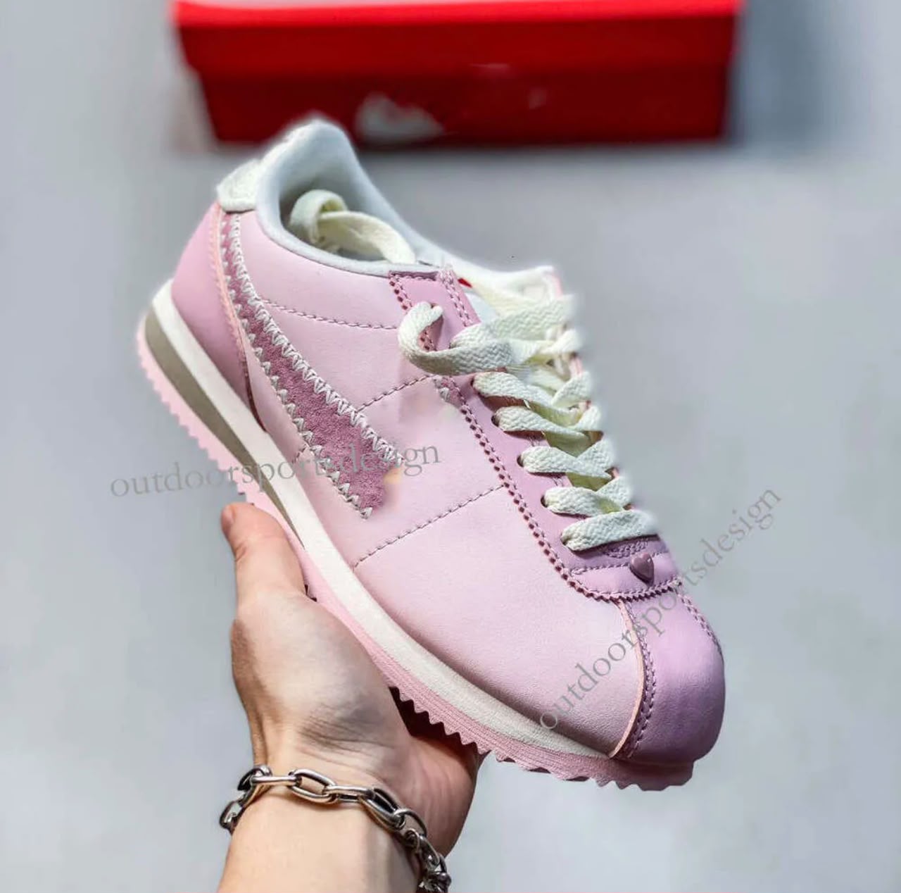 Nike Cortez