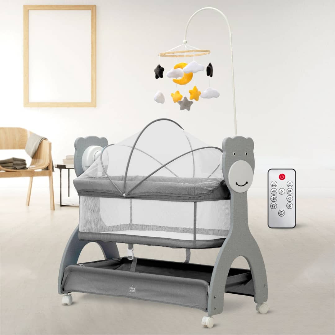 Baby Electric Cradle Swing Bassinet with Remote & Toy Mobile