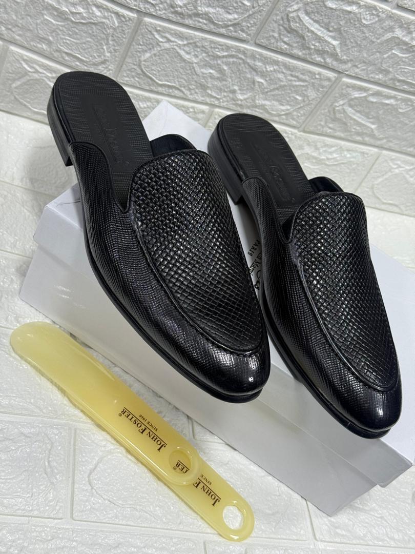 black leather men's slip-on loafers