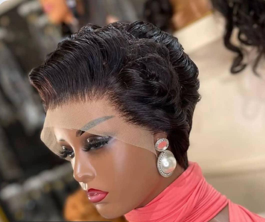 Short Stylish classy Wig