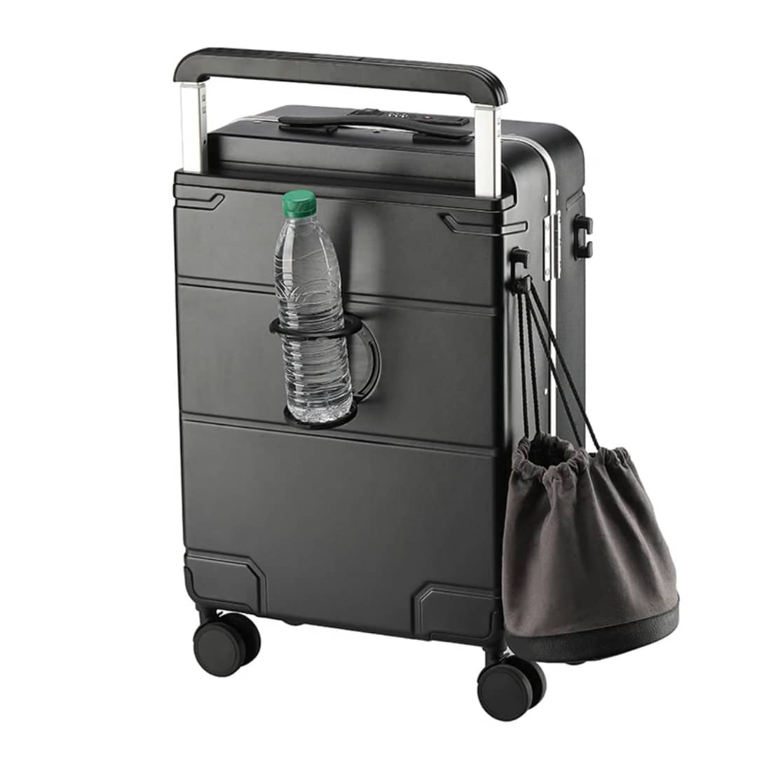 Hard-shell cabin luggage