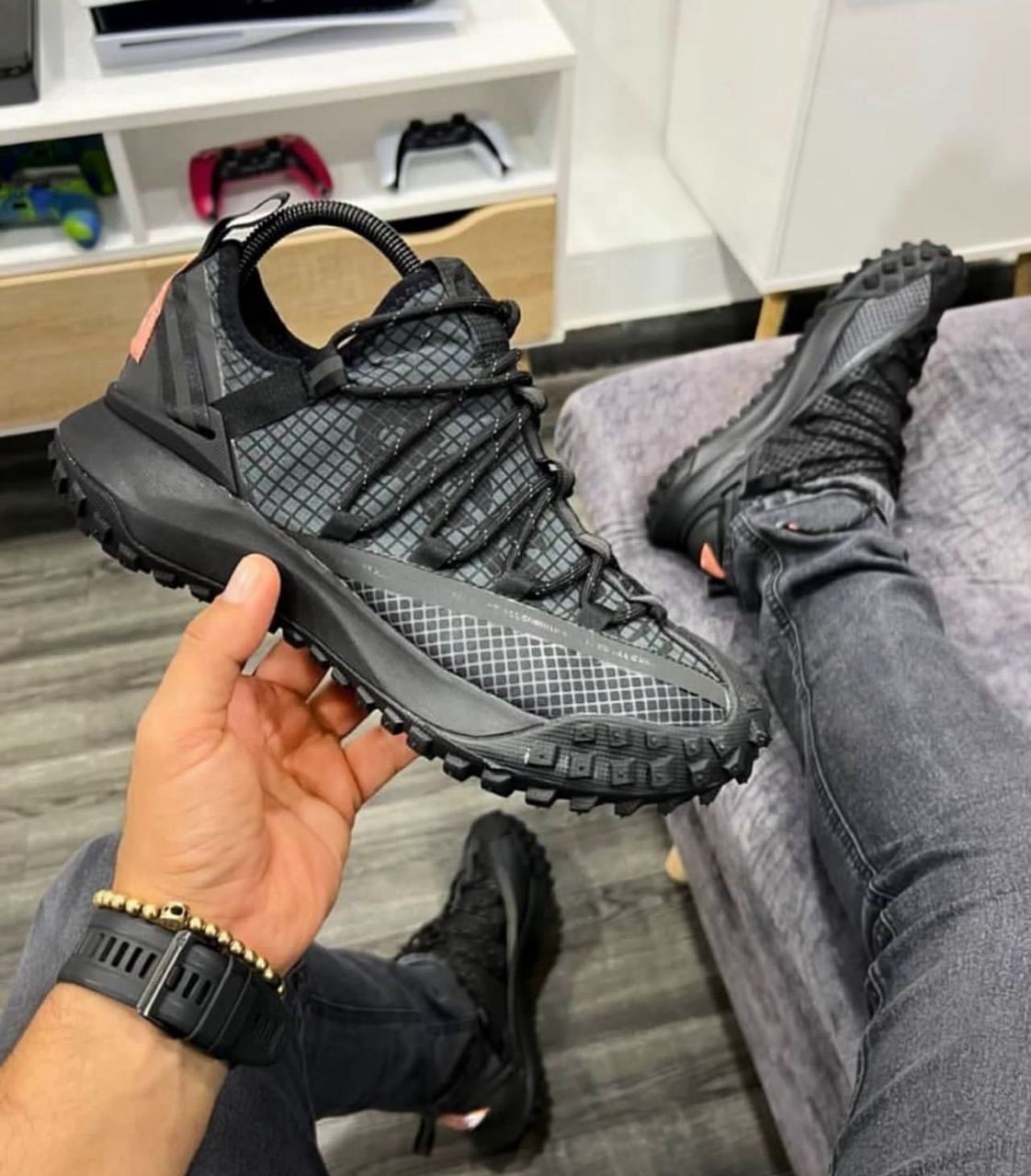 men's sneakers